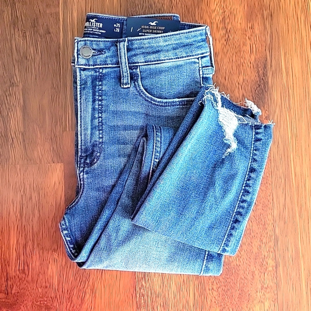 Hollister Jean's